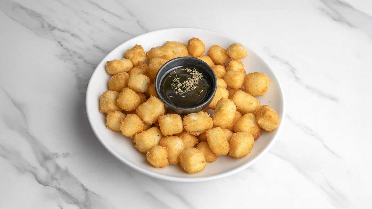Crispy popcorn halloumi
